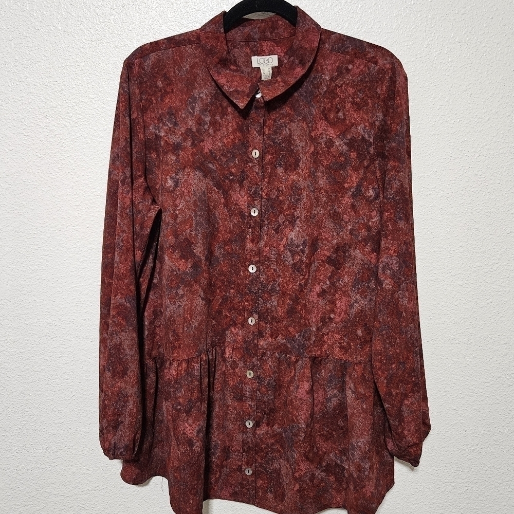 Logo Lori Goldstein tunic size medium